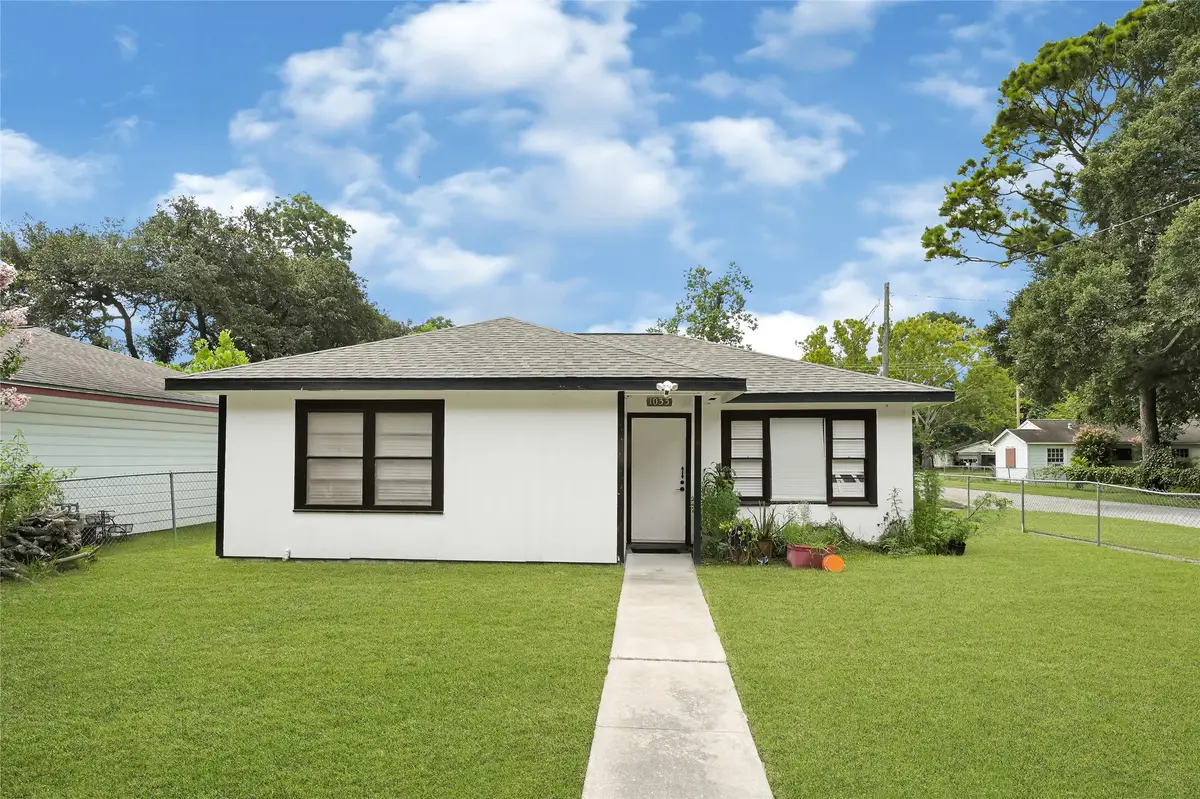 1033 W Snyder Street, Alvin, TX 77511 - #1