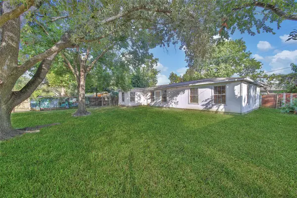 12709 Powell Lane, Houston, TX 77015