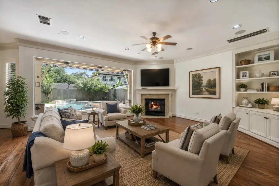 4911 Imperial Street, Bellaire, TX 77401 - #3