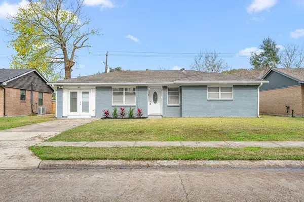 601 Arbor Drive, Deer Park, TX 77536