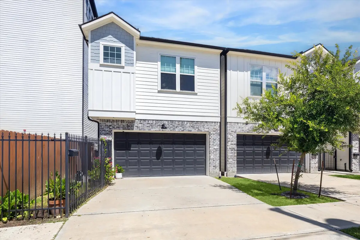 2408 Saint Charles Street, Houston, TX 77004 - #1