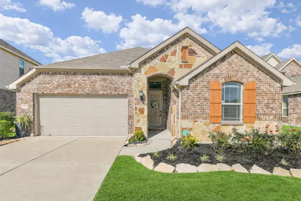 9622 Invergarry Way, Tomball, TX 77375