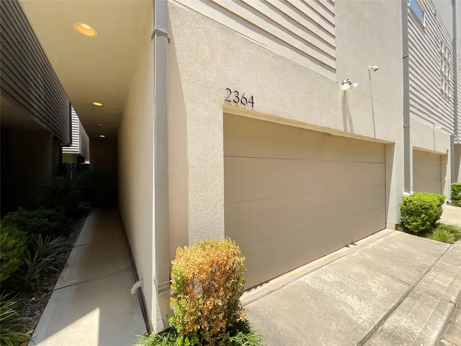 2364 Commerce Street, Houston, TX 77003 - #2