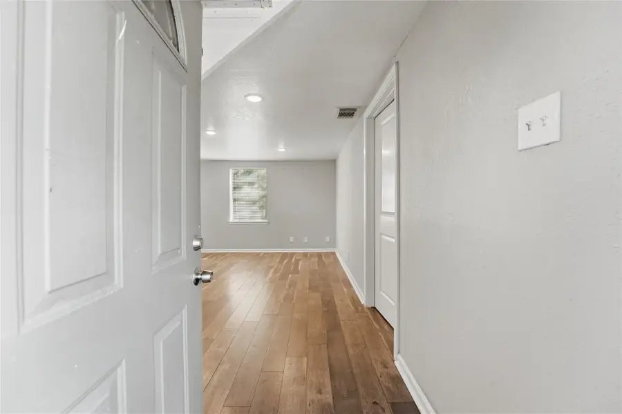 6526 Linden Street, Houston, TX 77087 - #2