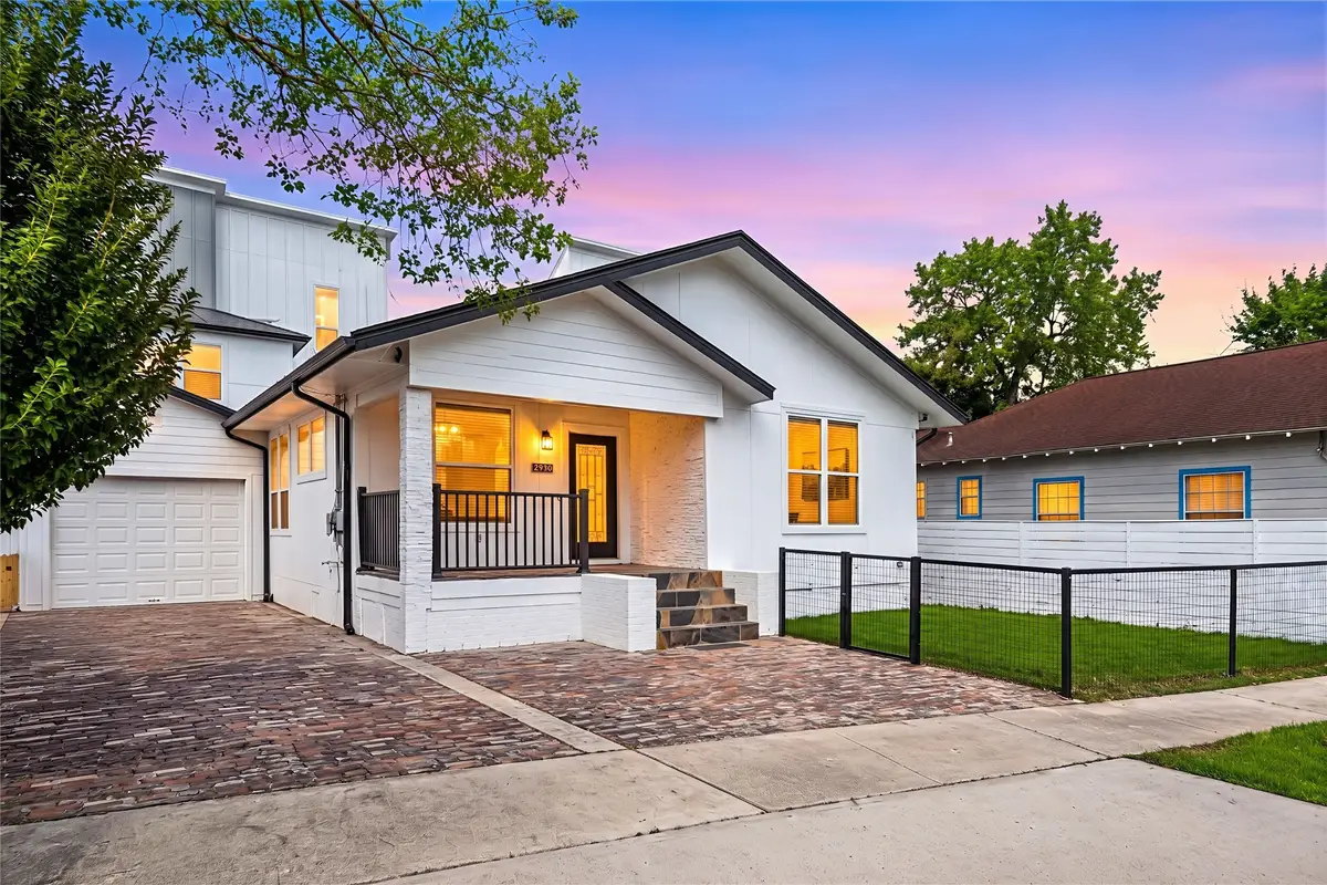 110 Kendall Street, Houston, TX 77003 - #1