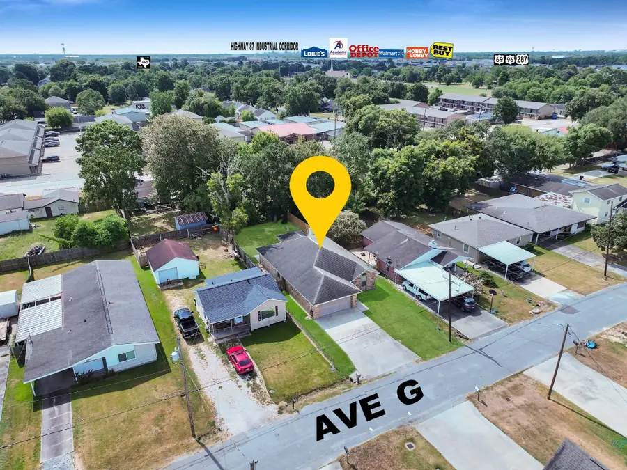 3211 Avenue G, Nederland, TX 77627 - #3