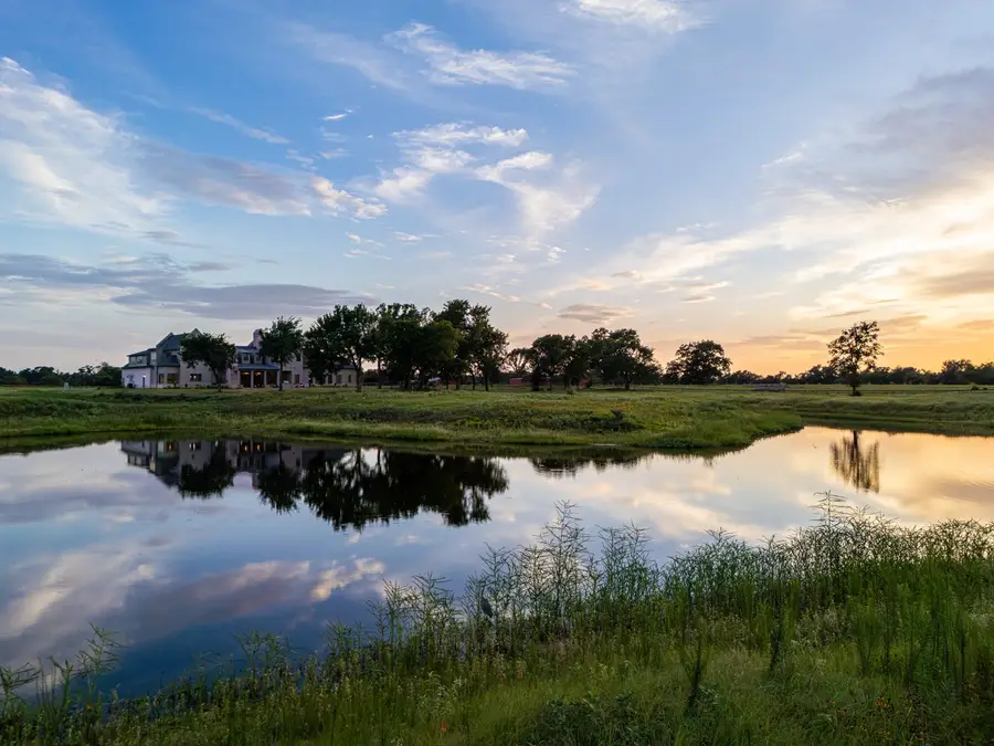 404 Blackberry Lane, Washington, TX 77880 - #2