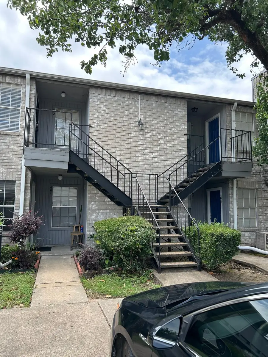 9700 Leawood Boulevard #404, Houston, TX 77099 - #2