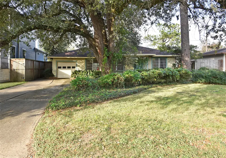 911 Wynnwood Lane, Houston, TX 77008 - Image #2