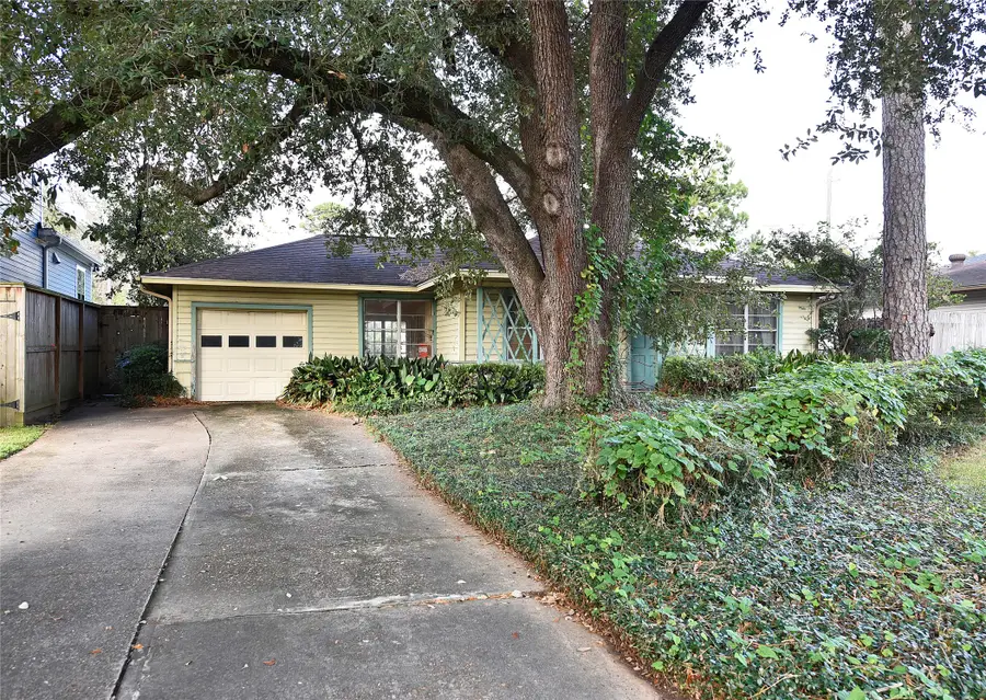 911 Wynnwood Lane, Houston, TX 77008 - Image #3