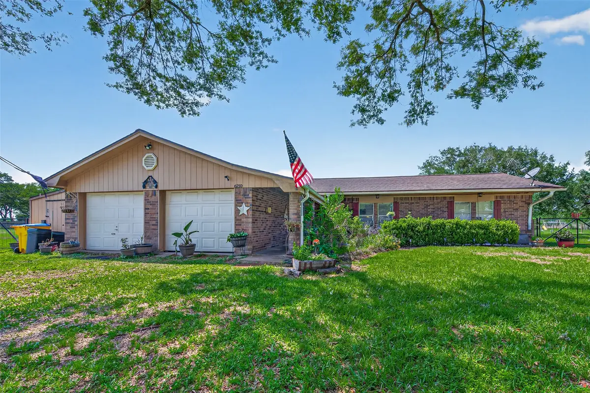 6210 Eagle Drive, Rosenberg, TX 77471 - #1