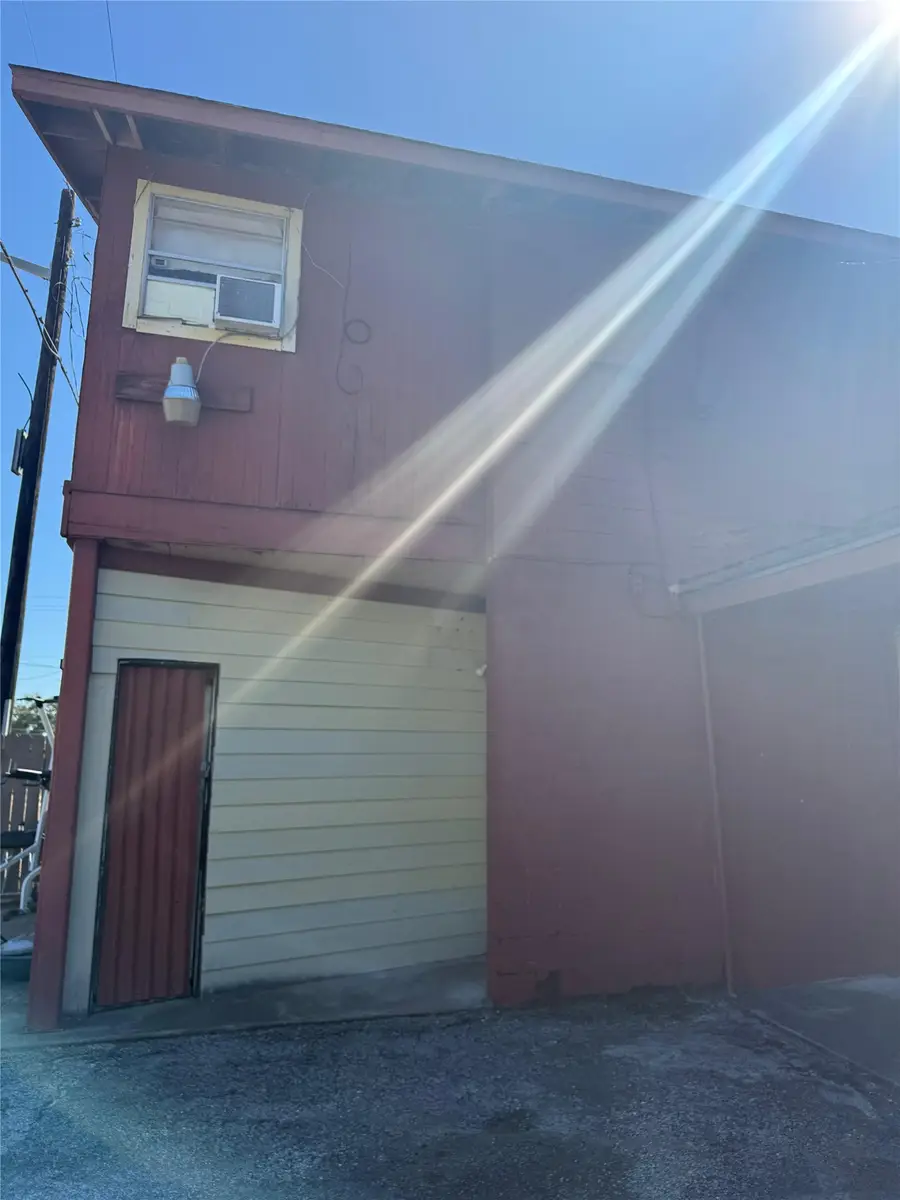 6701 Eastwood Street #1, Houston, TX 77021 - #3