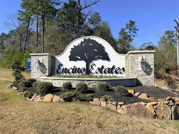 81 Road 6605, Dayton, TX 77535