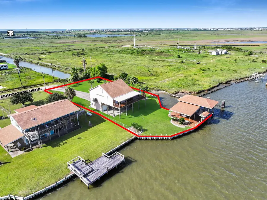 1301 N Monkhouse Drive, Crystal Beach, TX 77650 - #2