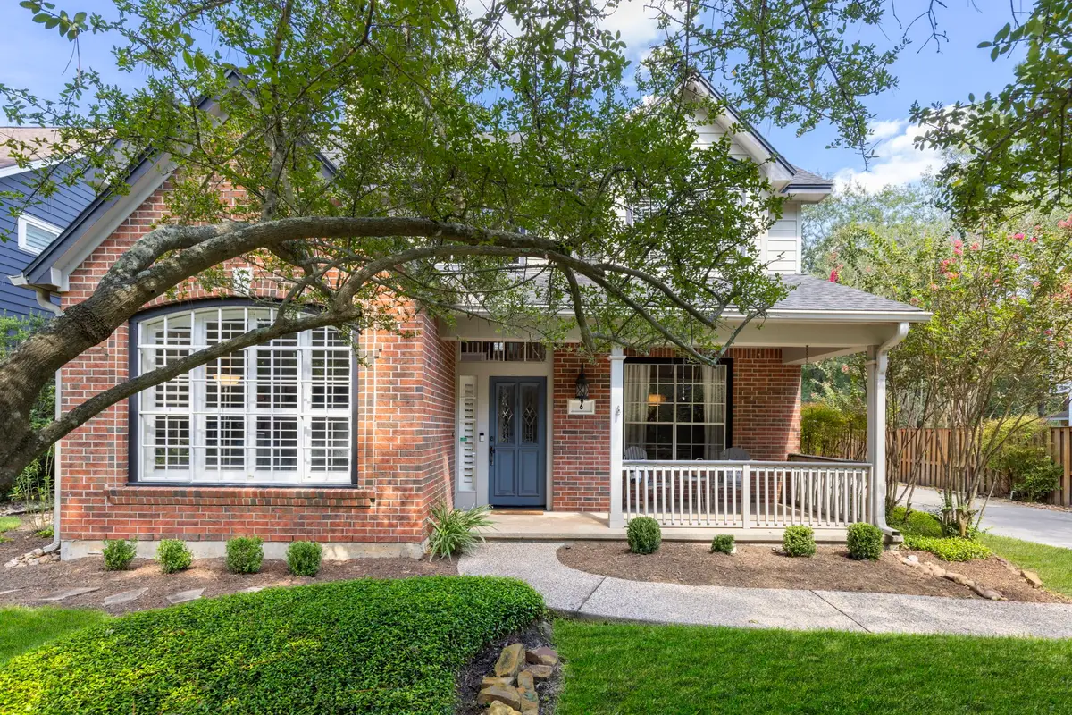 6 N Cochrans Green Circle, The Woodlands, TX 77381 - #1