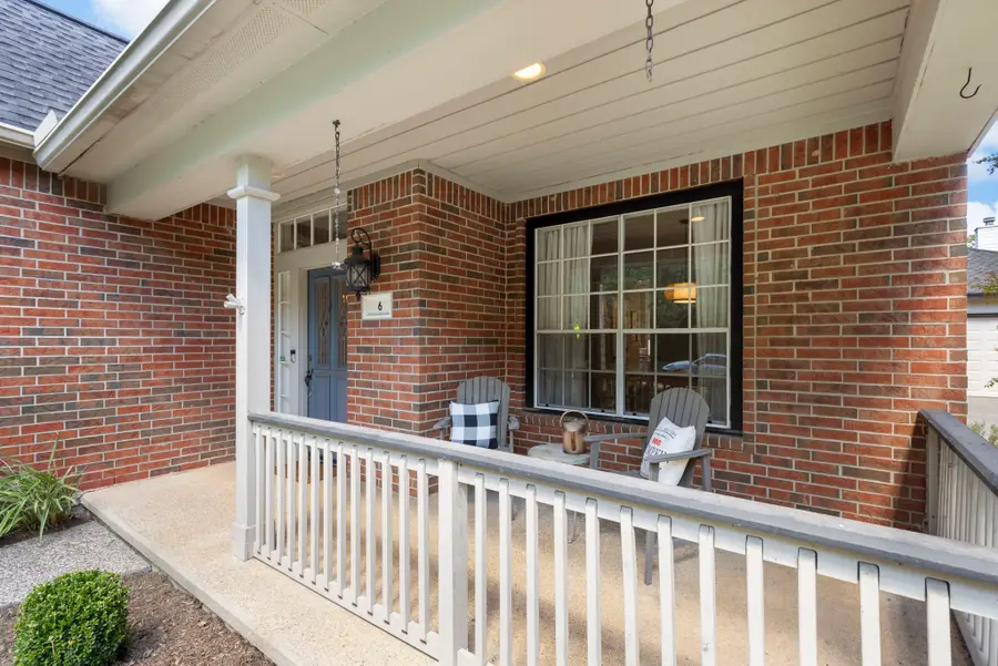 6 N Cochrans Green Circle, The Woodlands, TX 77381 - #3