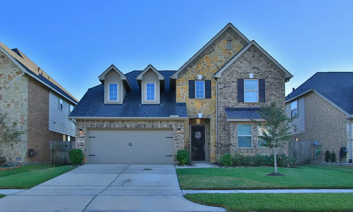 123 Covington Court, Tomball, TX 77375 - Image #1