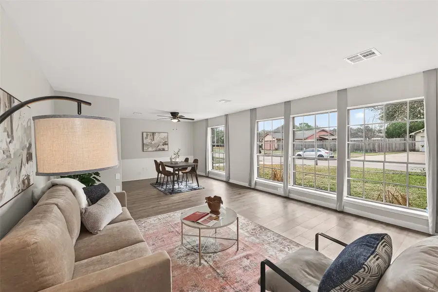 9110 Vickijohn Drive, Houston, TX 77031 - #2