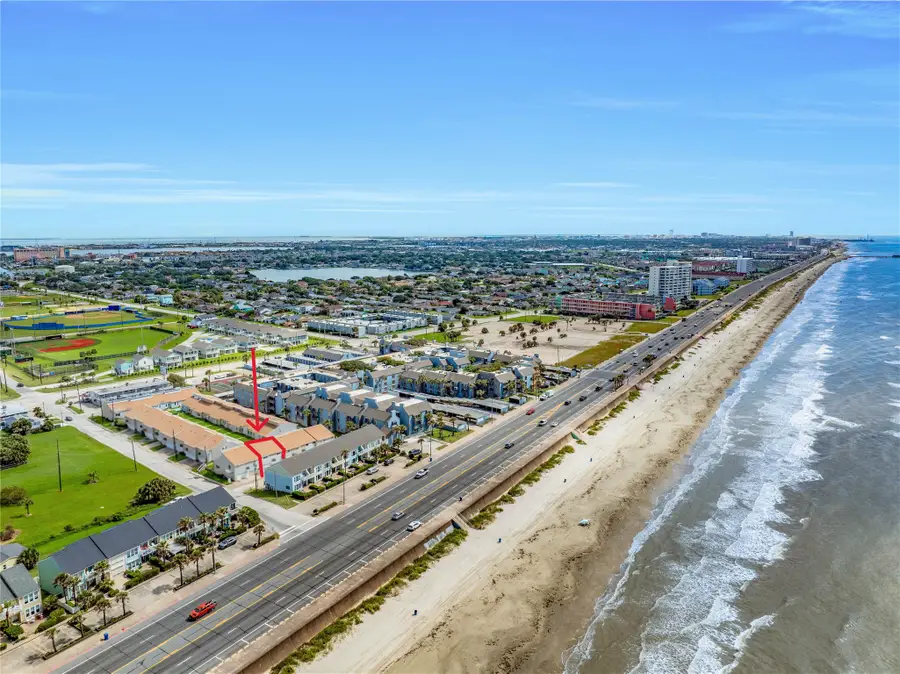 3700 83rd Street #4, Galveston, TX 77554 - #3