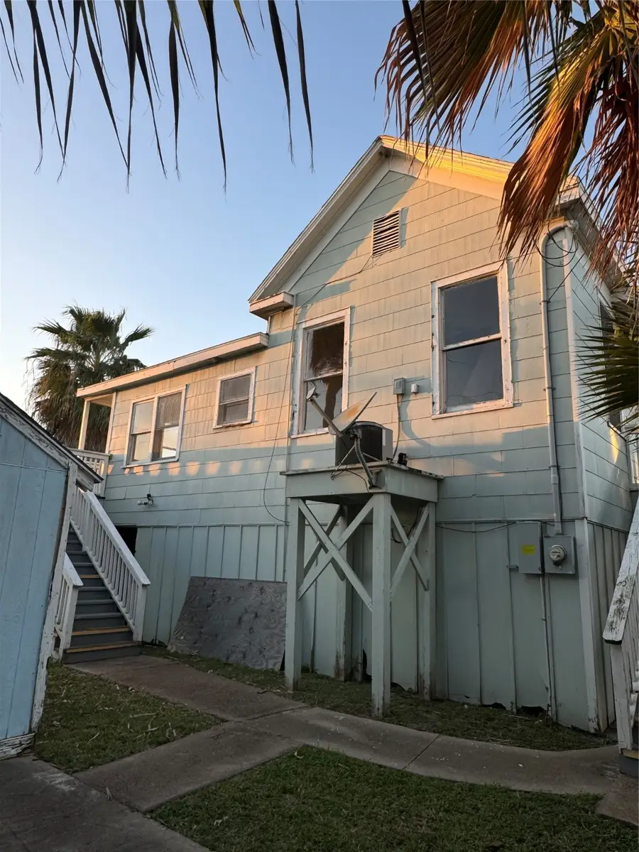 709 38th Street, Galveston, TX 77550 - Image #2
