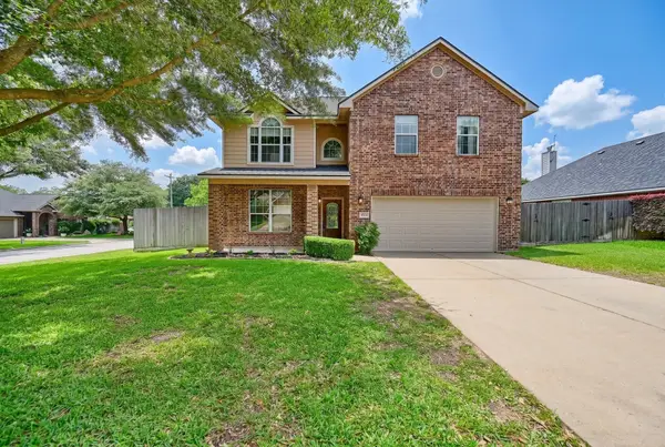 1109 Walnut Bend, Brenham, TX 77833