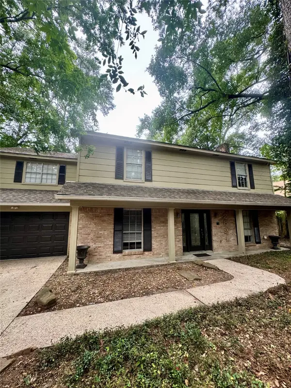 2824 S Logrun Circle, The Woodlands, TX 77380