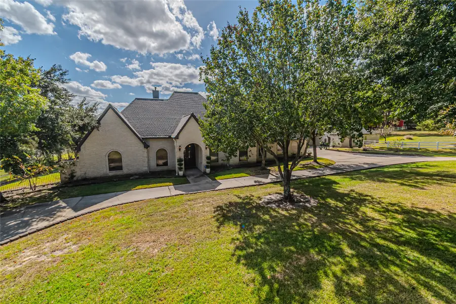 15569 Crown Oaks Drive, Montgomery, TX 77316 - Image #3
