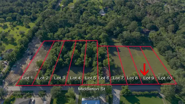 9 Middleton Street, Bayview, TX 77518