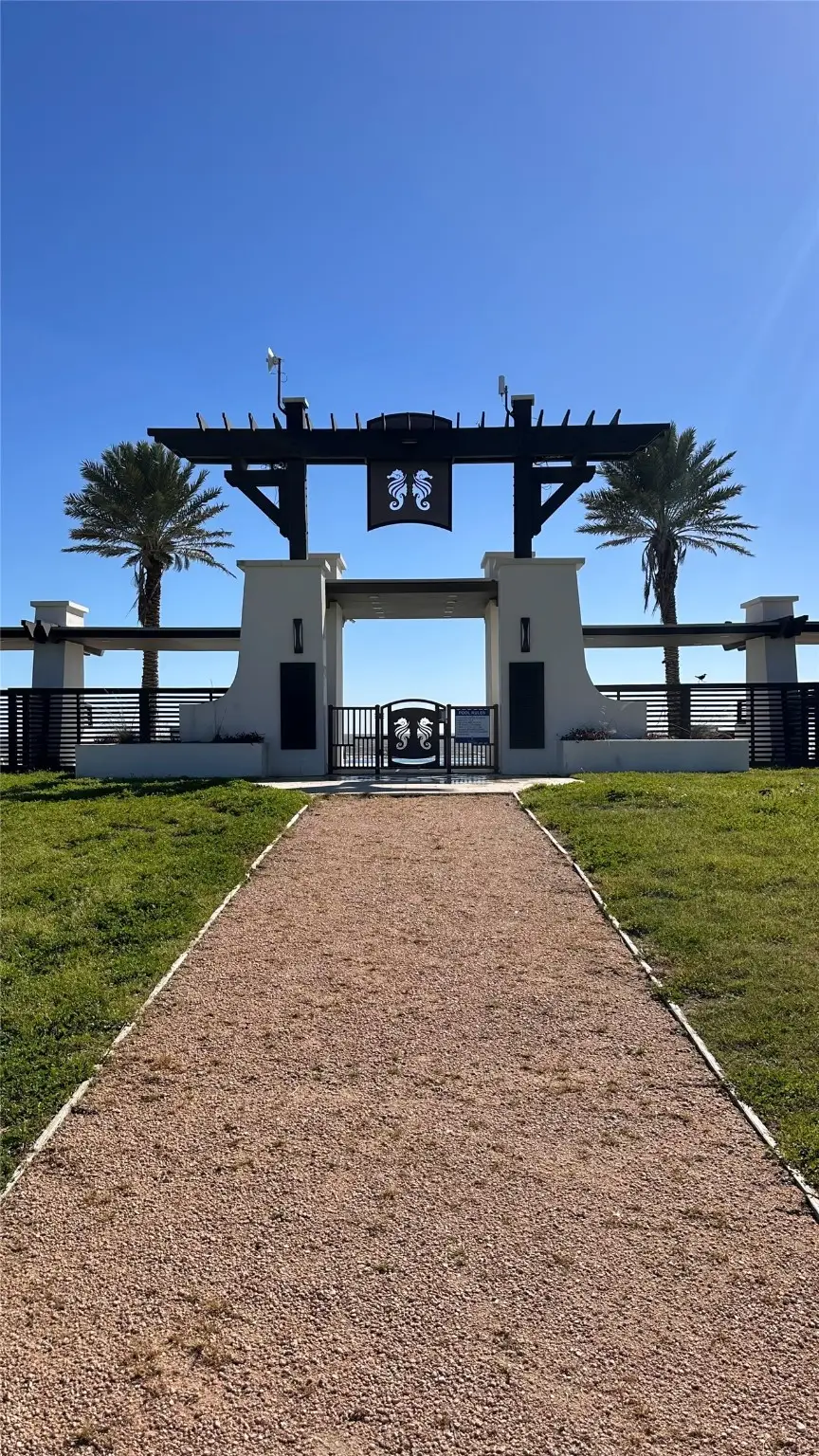 410 Seagrass, Gilchrist, TX 77617 - Image #3