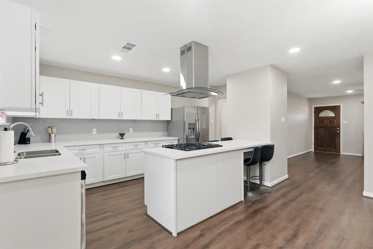 3517 Longwood Drive, Pasadena, TX 77503 - #1