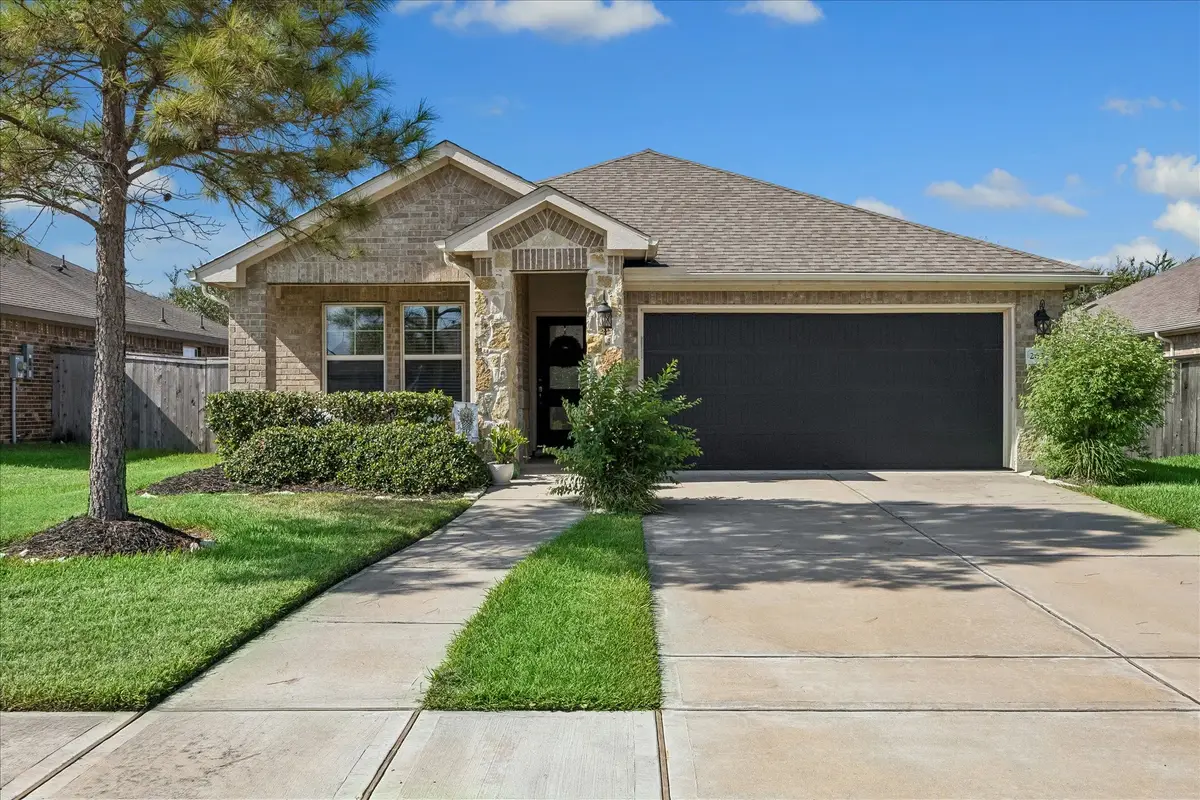 2636 Bellwick Canyon Court, Pearland, TX 77089 - #1