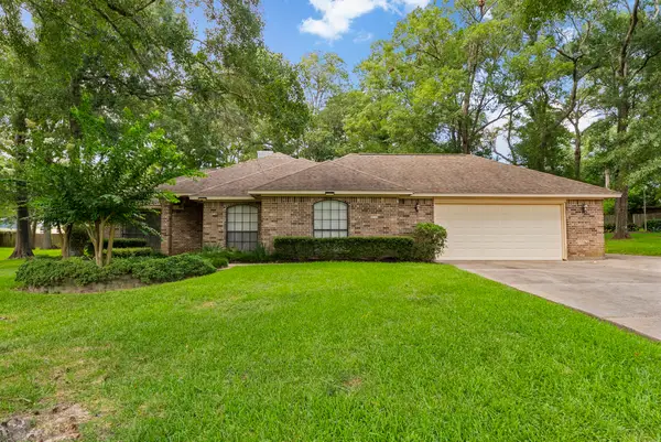 202 Sunset Boulevard, Conroe, TX 77303