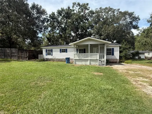 1610 Mo Drive, Lumberton, TX 77657