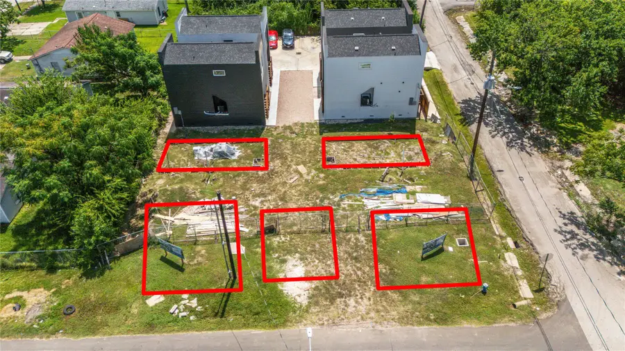 2108 Des Chaumes Street, Houston, TX 77026 - #2