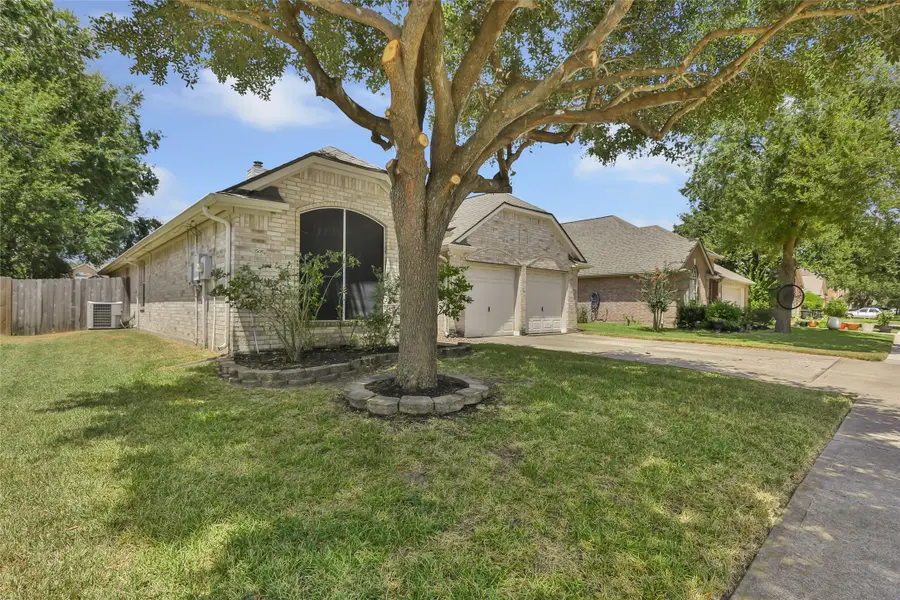 18619 Woodbreeze Drive, Humble, TX 77346 - #2