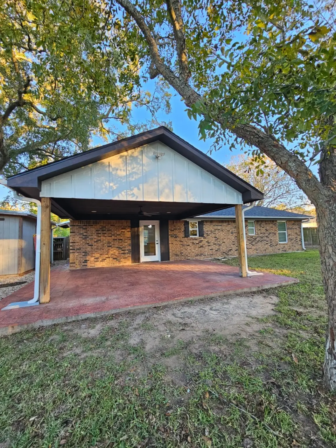201 Libby Circle W, Willis, TX 77378 - Image #1
