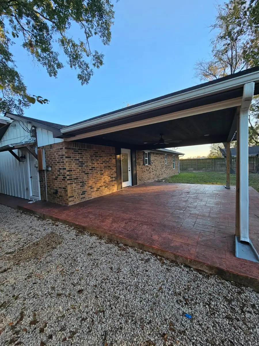 201 Libby Circle W, Willis, TX 77378 - Image #2