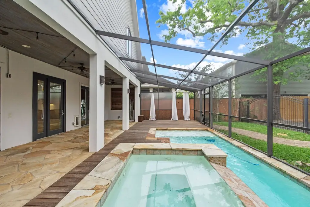 1024 Waverly Street, Houston, TX 77008 - Image #1