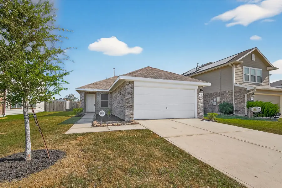 8131 Blooming Meadow Lane, Houston, TX 77016 - Image #2