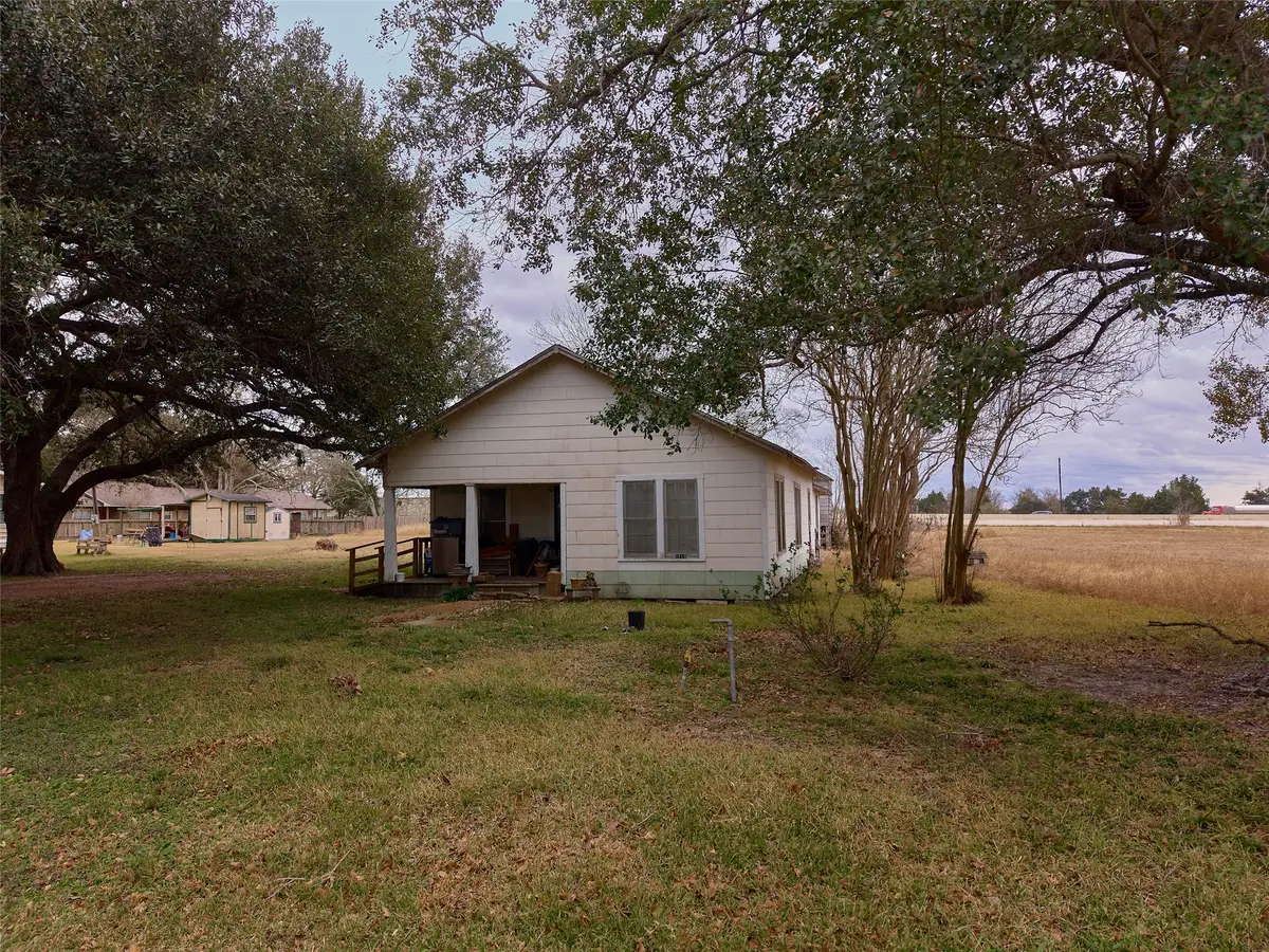 7615 Avenue J, Beasley, TX 77417 - #1