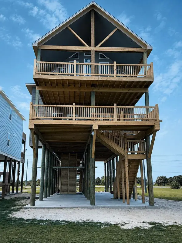 1216 Highway 87, Gilchrist, TX 77617