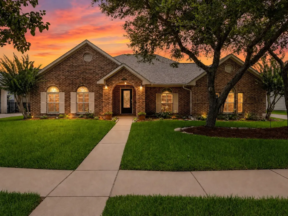 302 Le Doux Oaks, League City, TX 77573 - #1