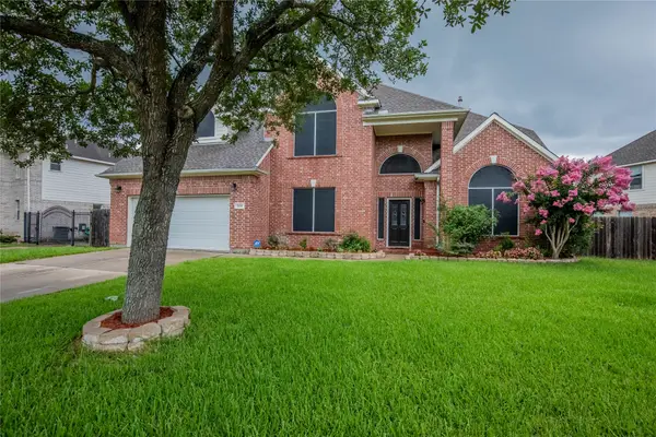 2026 Avana Glen Lane, Sugar Land, TX 77498