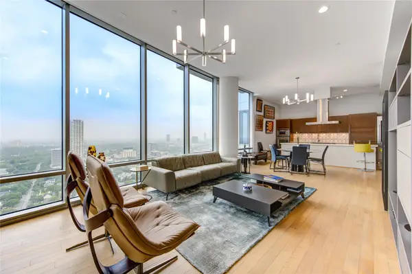 2727 Kirby Drive #27D, Houston, TX 77098