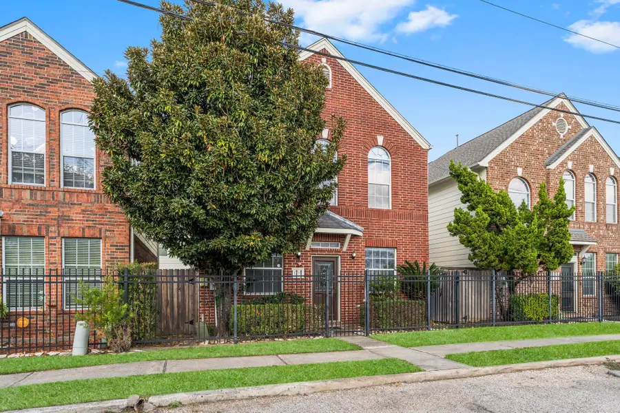 1755 Aden Drive, Houston, TX 77003 - Image #2