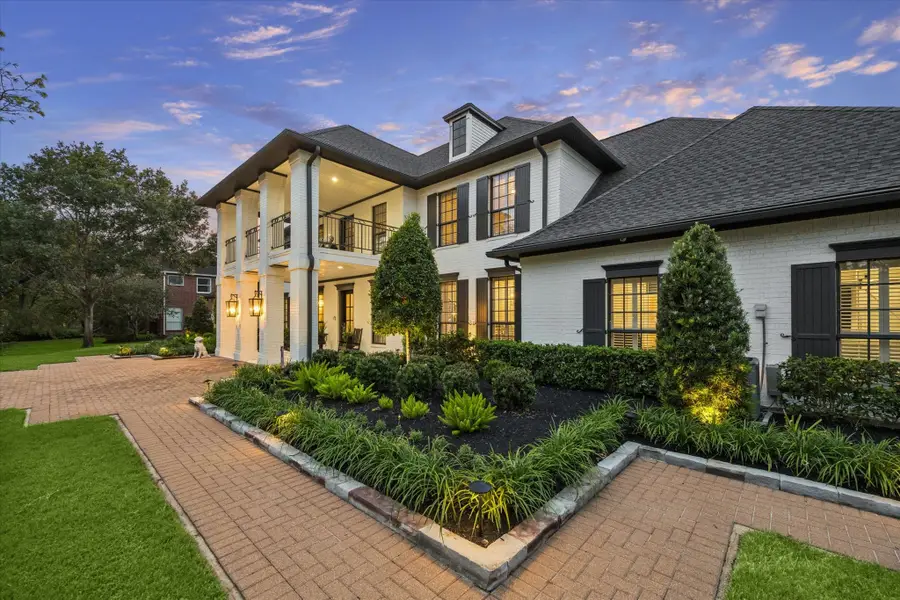 704 Tall Pines Drive, Friendswood, TX 77546 - #3