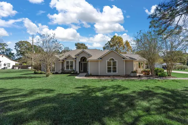 10205 Fostoria Road, Cleveland, TX 77328