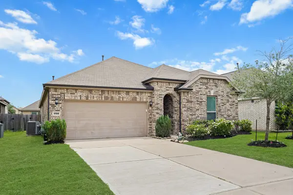 1722 Anna Creek Drive, Richmond, TX 77469