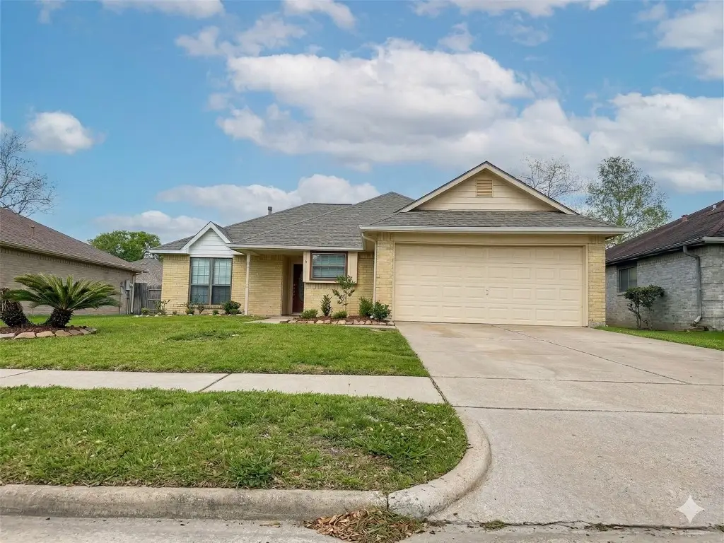 15731 Castorglen Drive, Webster, TX 77598 - #1
