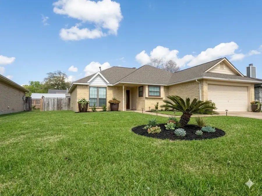 15731 Castorglen Drive, Webster, TX 77598 - #2